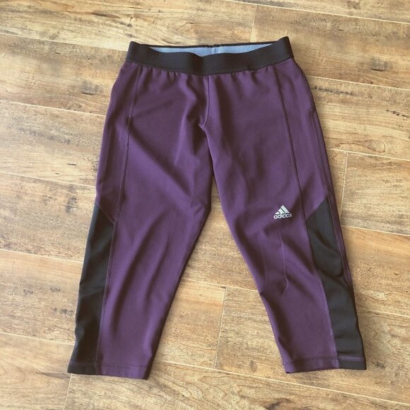 𝅺adidas Techfit Medium Compression Capris - Picture 1 of 7